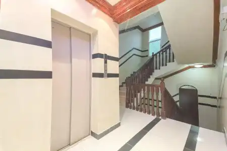 Marsa Al Masafar Apartment - 13