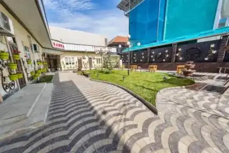 BAYANA & Hostel - 5