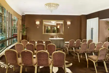 The Park Tower Knightsbridge, A Luxury Collection - 35
