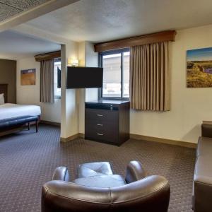 Expressway Inn - 29