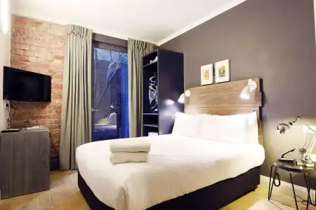 Best Western Melbourne City - 40