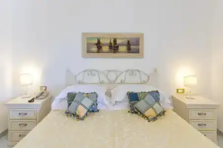 Grazia Alla Scannella - 52