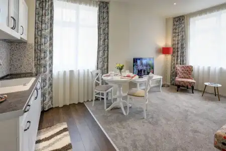 City Boutique Inn - 82
