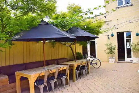 The Prince Albert Backpackers & Bar - 30