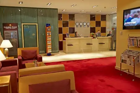 Golden Tulip Sharjah Apartments - 1