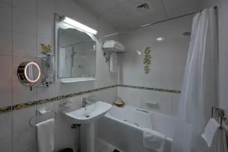 Al Nakheel Apartments Abu Dhabi - 9