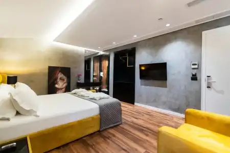 La Suite Boutique - 257