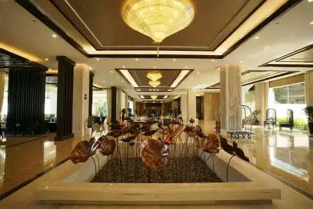 Renaissance Danang Hoi An Resort & Spa - 17