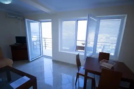 Contessa Apartments - 29