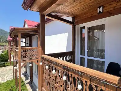 Motives Inn - 81