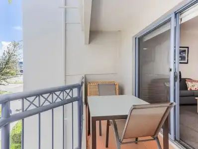 Bella Mare Beachside Apartments - 59