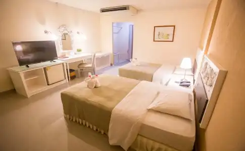 Lopburi Inn Resort - 3