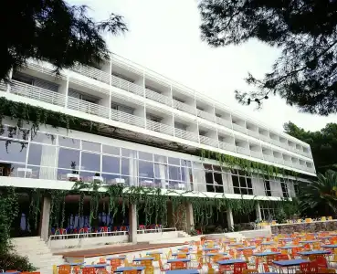 Bluesun Maestral - 18