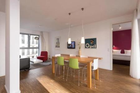 Grimm's Berlin Mitte - 100