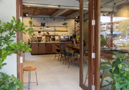 TAN Hostel x Cafe - Adults Only - 19