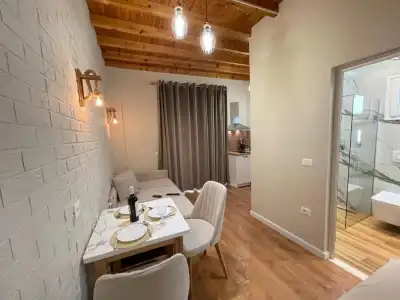 Arial Penthouse Suites - 258