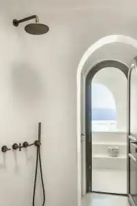 Armenaki -  Adults Only - 14