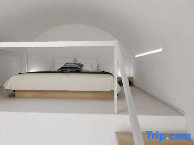 Muses Cycladic Suites - 208
