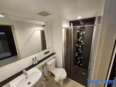 Wsotel and Serviced Apartment - 101