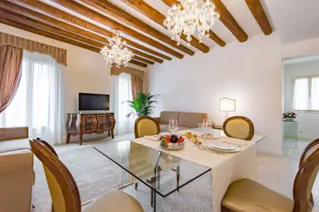 San Teodoro Palace - Luxury Apartments - 40
