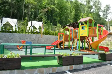 Park Asenevtsi - 25