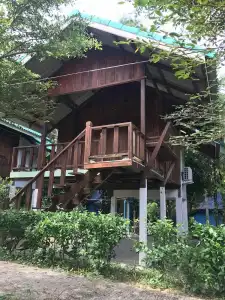 Rasta House - 36