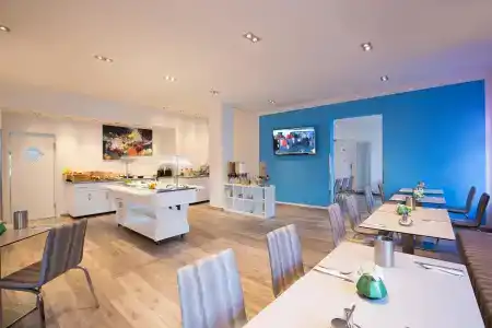 Garner Bremen City by IHG - 16