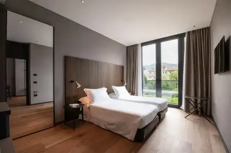 DUPARC Contemporary Suites - 77