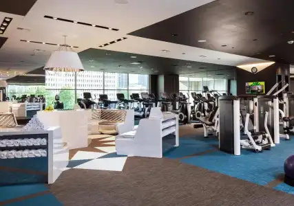 W Bellevue - 25