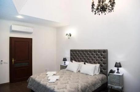 Boutique - 2