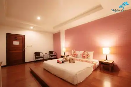Aukotan Place - 28