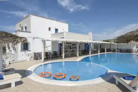 Bella Santorini - 17