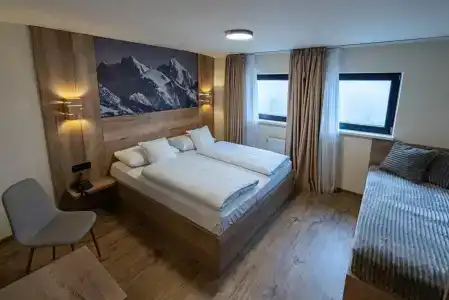 Hotel - 6