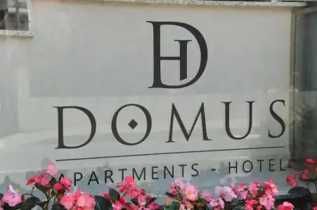 Domus & Apartments - 0