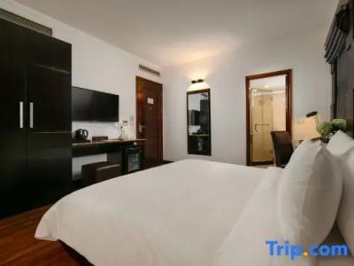 La Nueva Boutique Ha Noi - 21