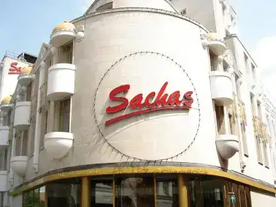 Britannia Sachas - 22