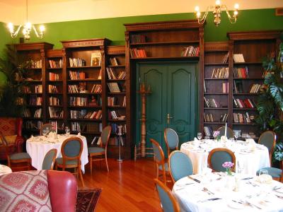 Shakespeare Boutique - 18