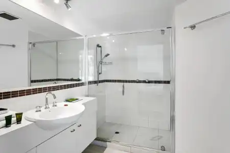 Noosa Tropicana - 159