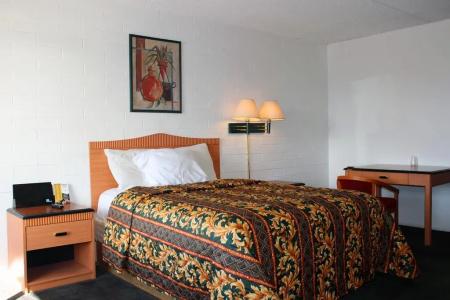 Amazon Motel - 3
