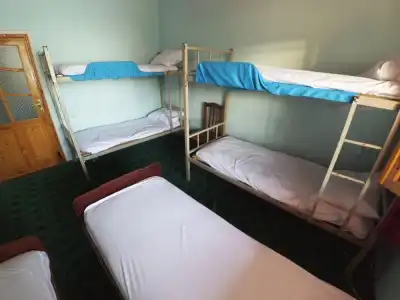 Canal Hostel - 1