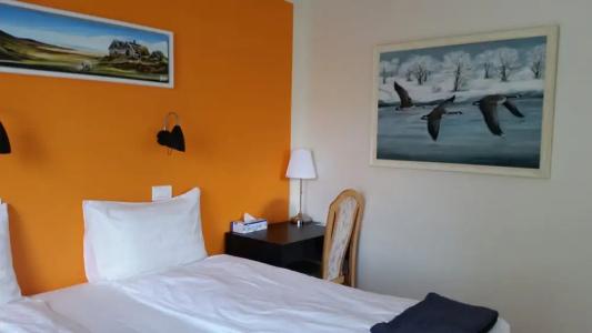 Laugar Guesthouse - 4