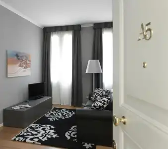 Palace Suite - 13