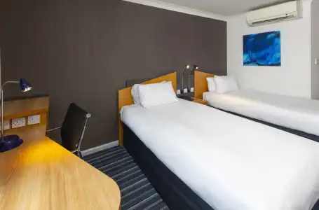 Holiday Inn Express Birmingham - Snow Hill by IHG - 36