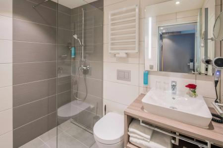 Best Western Plus Regence - 7