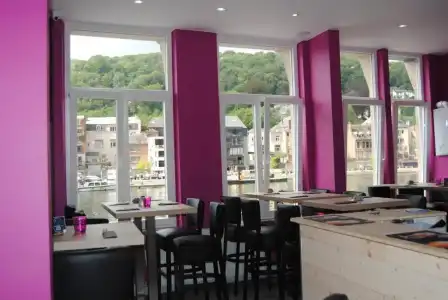 L'Inattendu sur la Croisette Dinant Centre - 9
