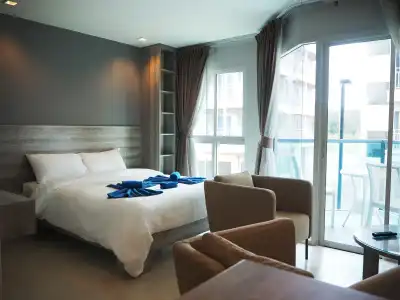 GrandBlue Resort - 4