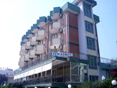 Stradiot - 0