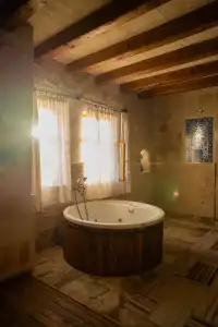 Seki Cavusin Suite - 101