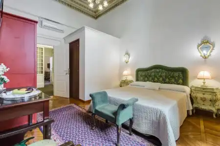 Affreschi Su Roma B & B - 62