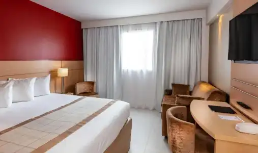 Best Western Plus Le Lavarin - 58
